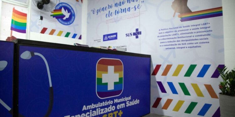 Secretaria Municipal de Saúde realiza feira voltada ao público LGBQIA+ em Salvador; veja detalhes | Bahia