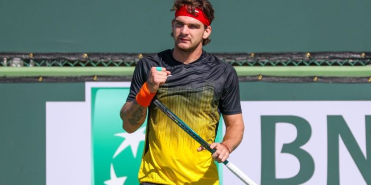 Thiago Wild estreia com vitória em Indian Wells