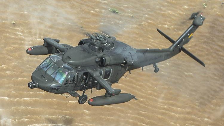 Helicóptero Black Hawk