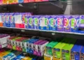 Após pressão sobre Trump, EUA autorizam primeiros vapes com sabor de frutas