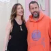 Desleixado? Adam Sandler é criticado por escolha de look em estreia