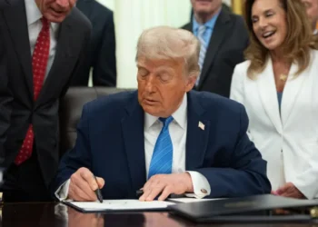 Presidente americano ameaça atacar novamente