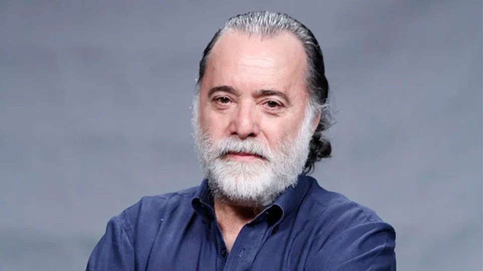 É inaceitável, diz Tony Ramos sobre homofobia de seu personagem em