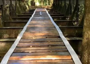 Ponte ferroviária histórica desaparece em Prados (MG) e é achada a 180 km