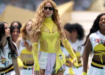 Abertura da Copa teve ritmo de show do intervalo, com