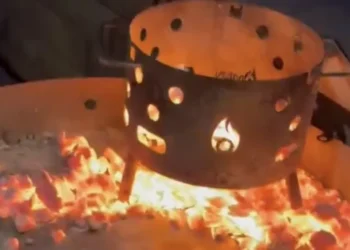 Tornado atrapalha churrasco na concentração da Argentina