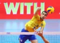 Brasil vira sobre a Argentina e segue invicto na Liga das Nações de vôlei