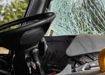 Acidente de ônibus com time de basquete deixa ao menos 7 mortos no CE