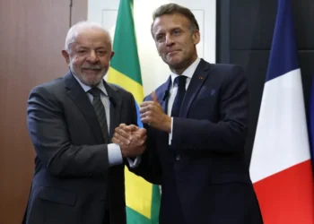 Lula abre agenda no G7 com bilateral com Macron e descarta reunião com Trump