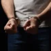 Homem mata terapeuta da fala após encontrar filho despido no consultório