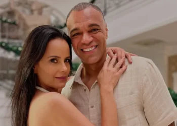 Não é porque têm dinheiro que não sofrem, diz Luciele Di Camargo sobre esposas de atletas