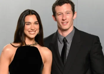 Dua Lipa compartilha imagens românticas do casamento na Sicília