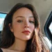 É só uma barriga normal, diz Larissa Manoela ao negar rumores de gravidez