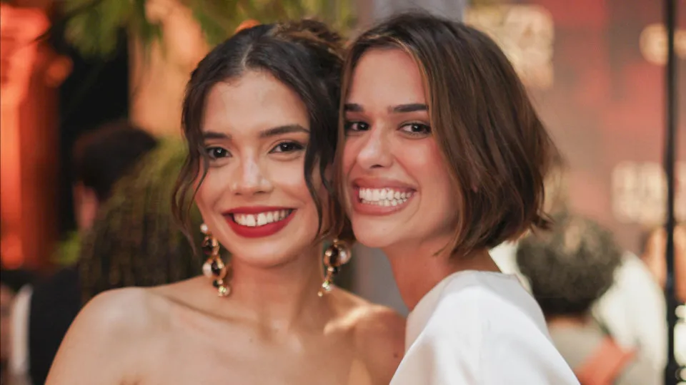 Famosos que arrasam com dentes separados: Quem são os brasileiros?