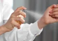 Perfumes árabes conquistam brasileiros pela durabilidade e fragrâncias intensas