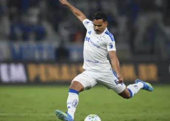 Cruzeiro acerta venda de Kaiki a clube italiano em negócio de até R$ 100 mi