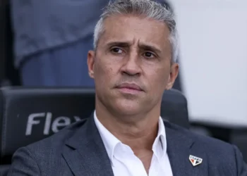 Ex-São Paulo, Hernán Crespo tem negociação em andamento com clube do Qatar