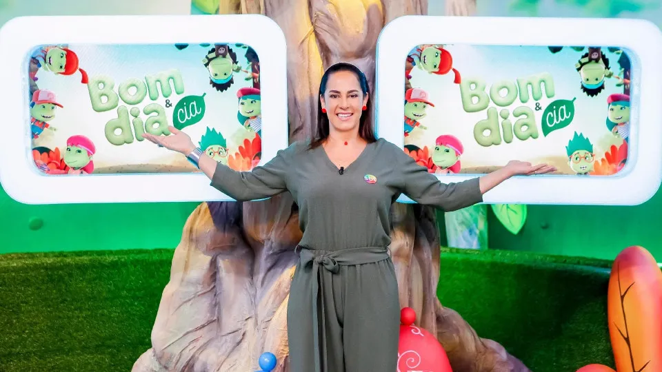 Filha de Silvio Santos se emociona em despedida do SBT: