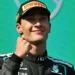 Russell vence pela primeira vez desde março e Verstappen bate Antonelli