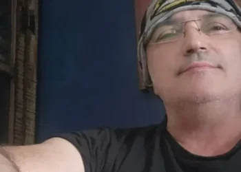 Morre Figueira Junior, dublador de