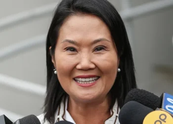 Peru: Keiko Fujimori soma 50,135% dos votos com 100% de urnas apuradas