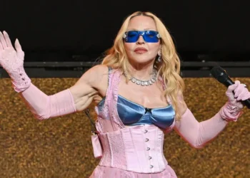 Madonna critica o uso de inteligência artificial em produções musicais
