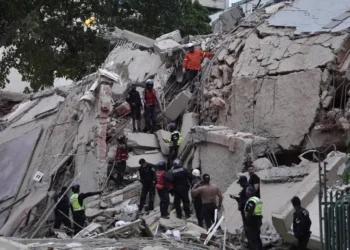Sobe para 1.943 o número de mortos confirmados em terremotos na Venezuela