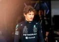 Antonelli quebra marcas, lidera F1 aos 19 anos e surpreende pela maturidade