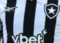 Botafogo pede recuperação judicial para tentar fugir de punições da Fifa