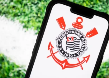 Corinthians volta a atrasar salários e vive drama contra novo transfer ban