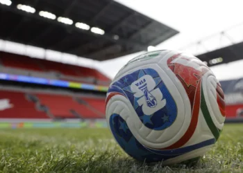 Fraudes ligadas à Copa quase dobram e acendem alerta para 2026