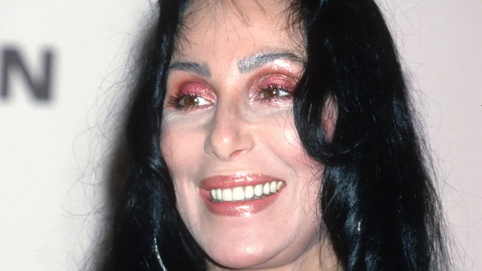Ícone da cultura pop, Cher completa 80 anos com muita história para contar