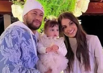 Mãe de Helena diz que filha de Neymar não foi convidada para ir à Copa