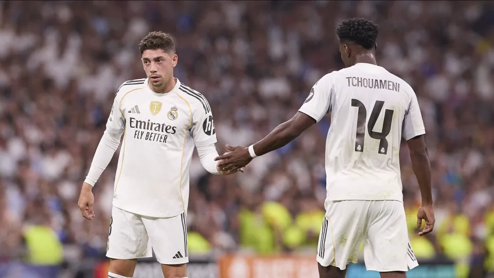 Real Madrid tenta evitar feito inédito do Barcelona em