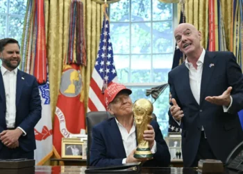 Trump esnoba Copa do Mundo nos EUA e é alvo de críticas
