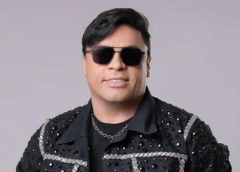Morre cantor Neto Araújo, da banda Cavaleiros do Forró, aos 42 anos
