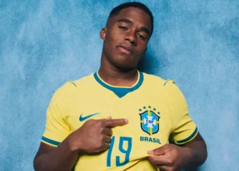 Endrick cita papo com veteranos e confiança em Ancelotti: iluminado