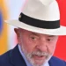 Lula mostra dedo do meio durante evento do Governo