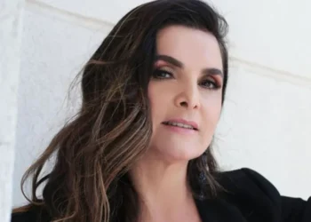 Luiza Ambiel promete gravar conteúdo adulto com quem acertar placar de Brasil x Noruega