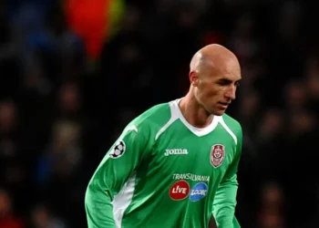 Ex-jogador de futebol Gabriel Muresan morre afogado aos 44 anos