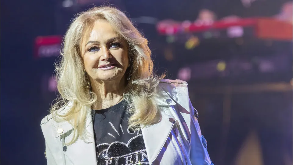 Famosos lamentam a morte de Bonnie Tyler