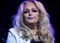 Morre cantora Bonnie Tyler aos 75 anos