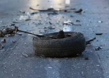 Casal morre em batida de Porsche contra árvore no interior de SP