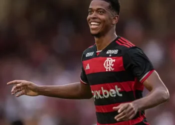 Flamengo empresta Carlinhos ao Athletic até fim do seu contrato