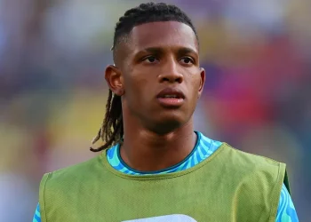 O que explica desejo do Palmeiras por Danilo e como isso afeta Andreas