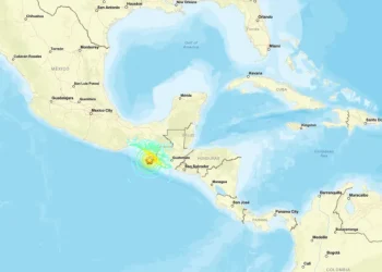 Terremoto de magnitude 7,3 é registrado no México; há alerta de tsunami
