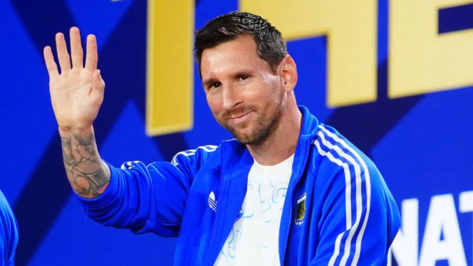 Messi fala pela primeira vez sobre banho em Lamine Yamal: