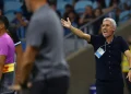 Luís Castro vai de mal a pior e obriga Grêmio a dar