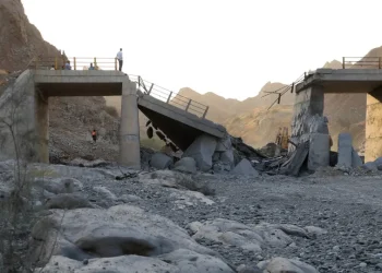 EUA voltam a bombardear o Irã após morte de dois militares
