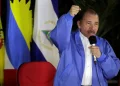 Ortega volta de sumiço e diz que